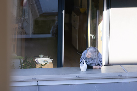 Usposabljanje za svojce, ki doma oskrbujejo starejše družinske člane; foto: Jure Gubanc