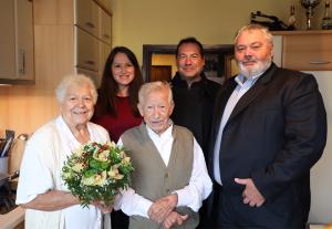 F60385DF-FAB7-481A-9424-CEE5CCEA3FF9