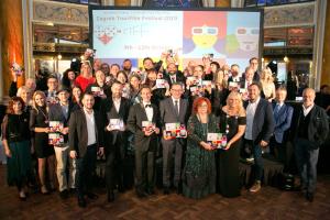 A8454981-5330-4D5C-B079-3D5482830031