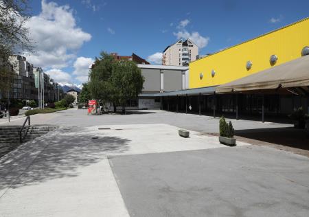 ploscad_tus1