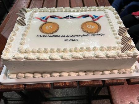 received_733333931471859