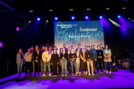 l_491555sportnik_leta_2022_015