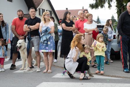 Slavnostna_povorka_800let_Dob-64