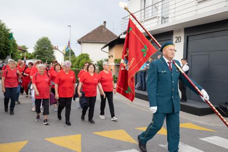 Slavnostna_povorka_800let_Dob-193