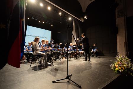 Mladinski pihalni orkester Glasbene šole Domžale