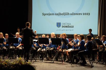 Mladinski pihalni orkester Glasbene šole Domžale