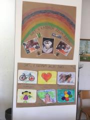 Hrošček Simon obiskal OŠ Roje in OŠ Dragomelj