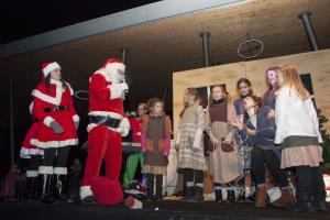 Božiček obiskal otroke v Češminovem parku