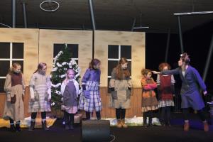 Božiček obiskal otroke v Češminovem parku