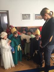 Na Občini Domžale obujamo slovenski običaj prihoda kolednikov