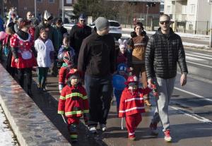 OTROŠKO PUSTNO RAJANJE V ČEŠMINOVEM PARKU