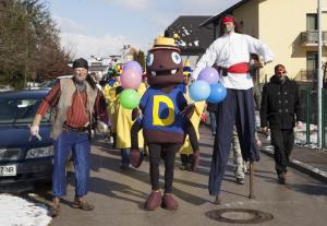 OTROŠKO PUSTNO RAJANJE V ČEŠMINOVEM PARKU