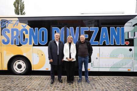 Minister mag. Bojan Kumer, županja mag. Renata Kosec in župan Zoran Janković, foto: Jure Gubanc/Občina Domžale