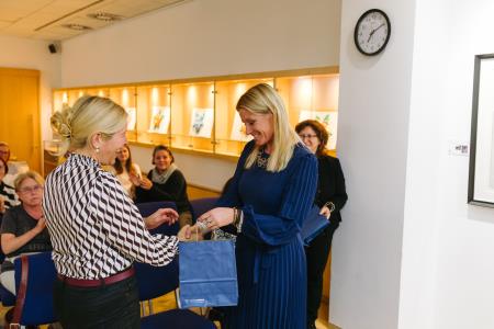 Podjetniška bralna značka, zahvala direktorici domžalske Obrtne zbornice, foto: Eva Žurbi/Občina Domžale