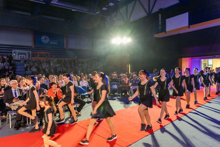Prihod Domžalskih mažoretk in twirleric; foto: Rok Majhenič