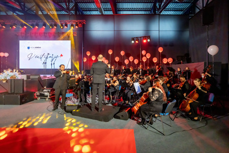 Simfonični orkester Domžale-Kamnik; foto: Rok Majhenič