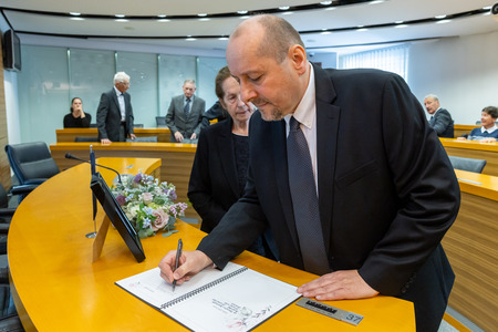 Foto_Tadej_Majhenič_010_Žalna_seja_Stiplovšek_Miroslav