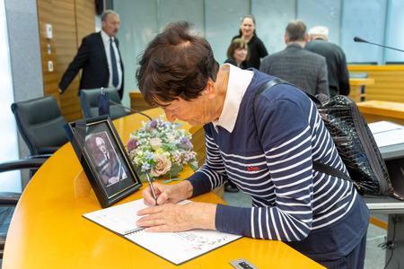 Foto_Tadej_Majhenič_018_Žalna_seja_Stiplovšek_Miroslav