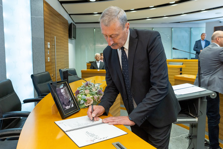 Foto_Tadej_Majhenič_029_Žalna_seja_Stiplovšek_Miroslav