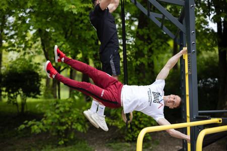 Nova Streetworkout orodja na Škrjančevem