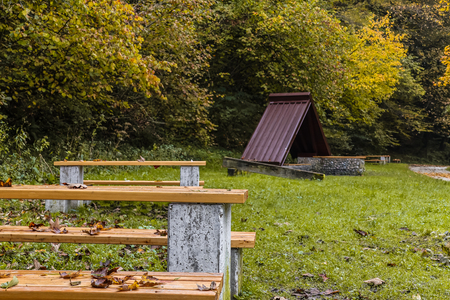 Prenovljena podoba rekreacijske poti ob Kamniški Bistrici pod vznožjem Šumberka