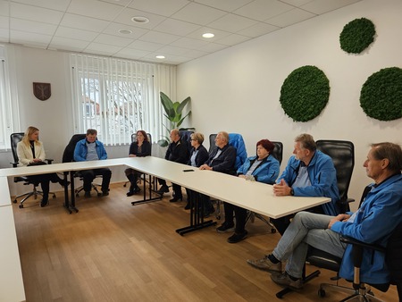 Sprejem prostovoljcev DU Domžale na Občini Domžale; foto: arhiv Občine Domžale