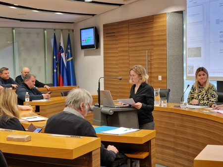 Izredna seja Občinskega sveta Občine Domžale