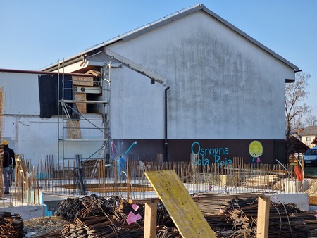 Prizidava in rekonstrukcija OŠ Roje