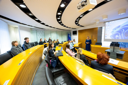 Odprtje razstave idejnih rešitev prenove občinskih prostorov