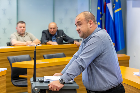 Nadaljevanje 28. seje OS